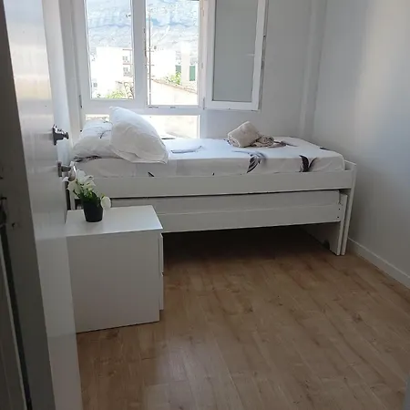 Triple En El Centro Con Vistas Homestay